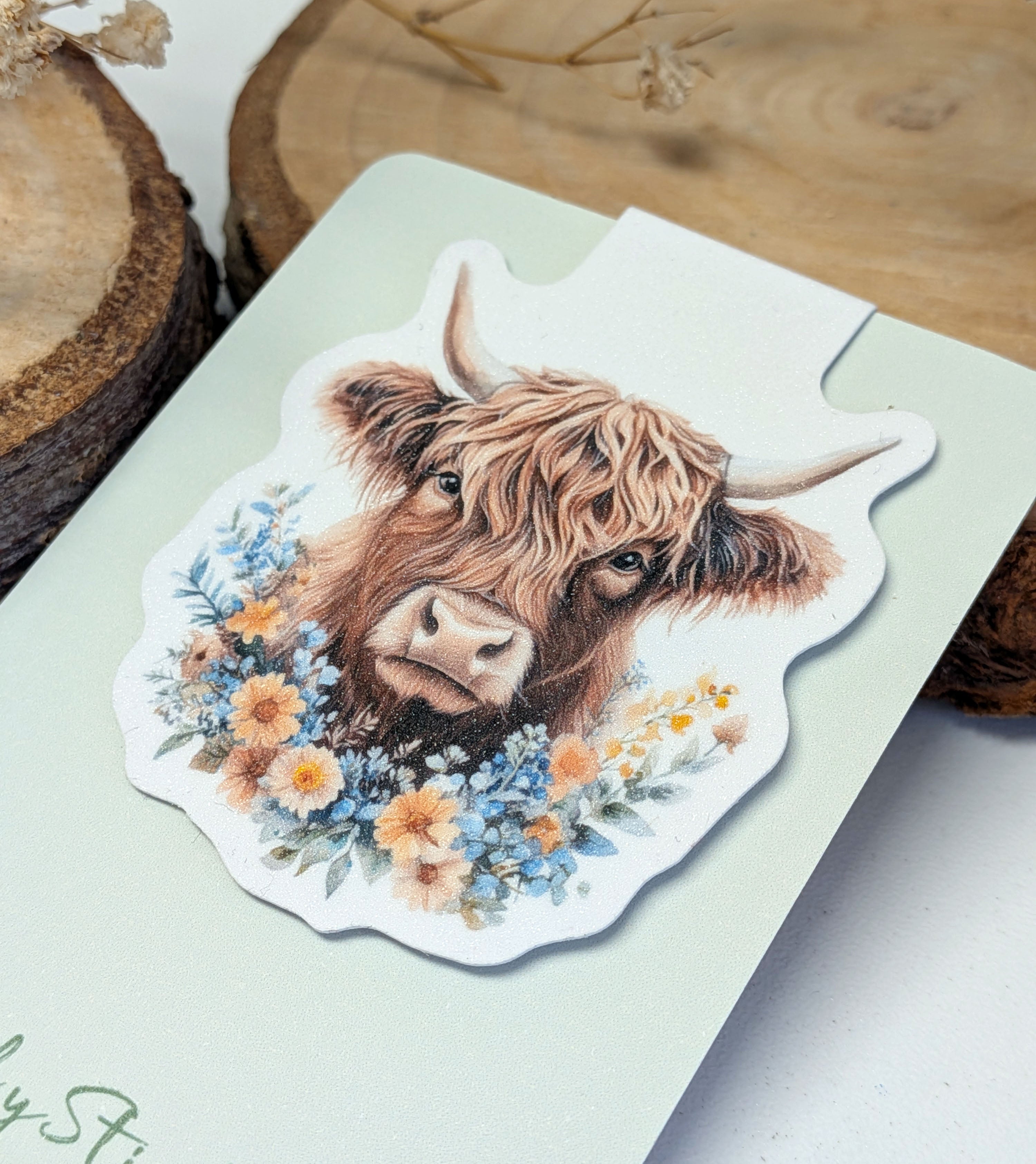 Highland Cow Magnetic Bookmark. Cute Page Marker. Reading Accessories