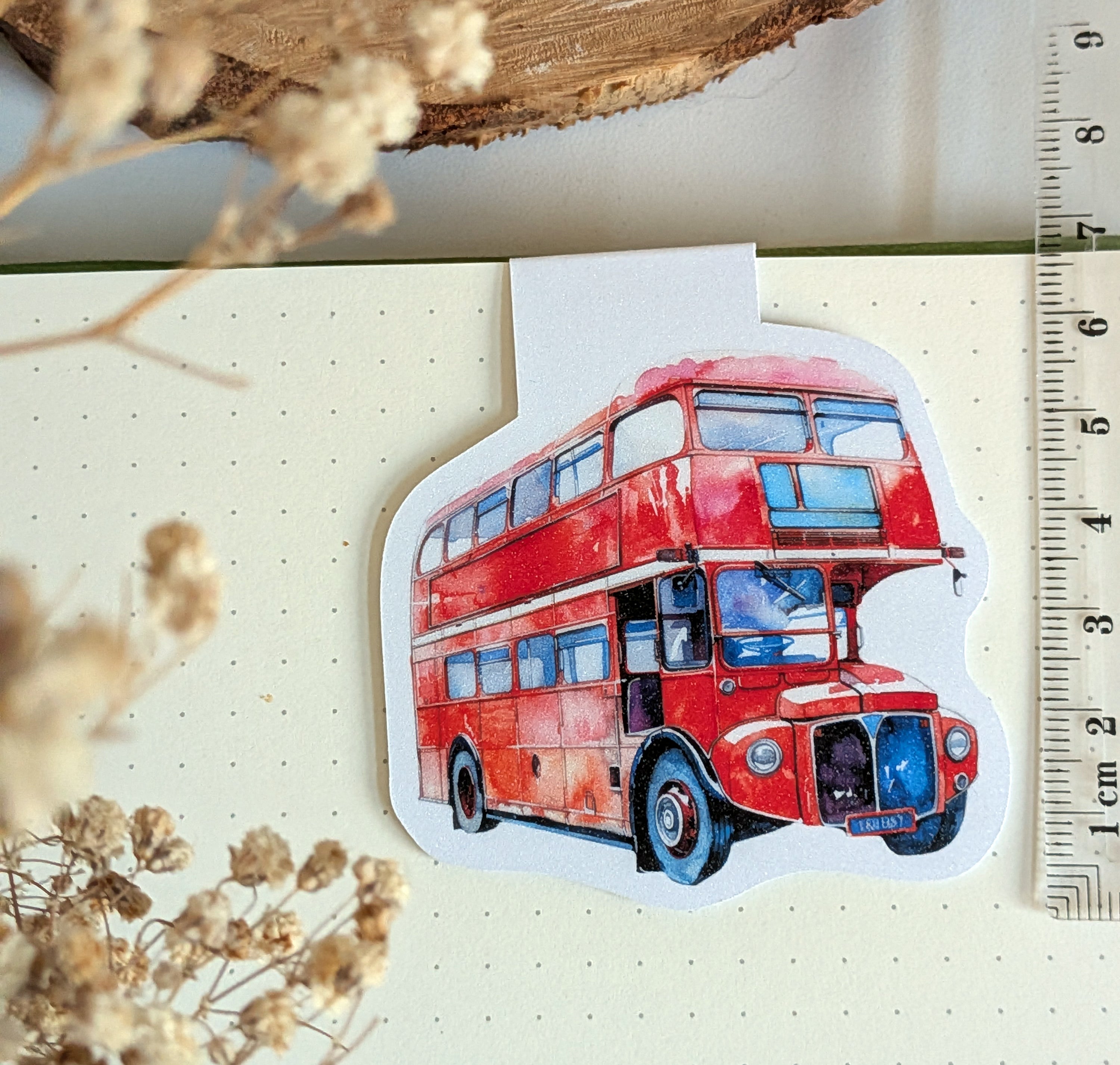 Red bus Magnetic Bookmark. London Gift Page Marker. Reading Souvenir Magnet