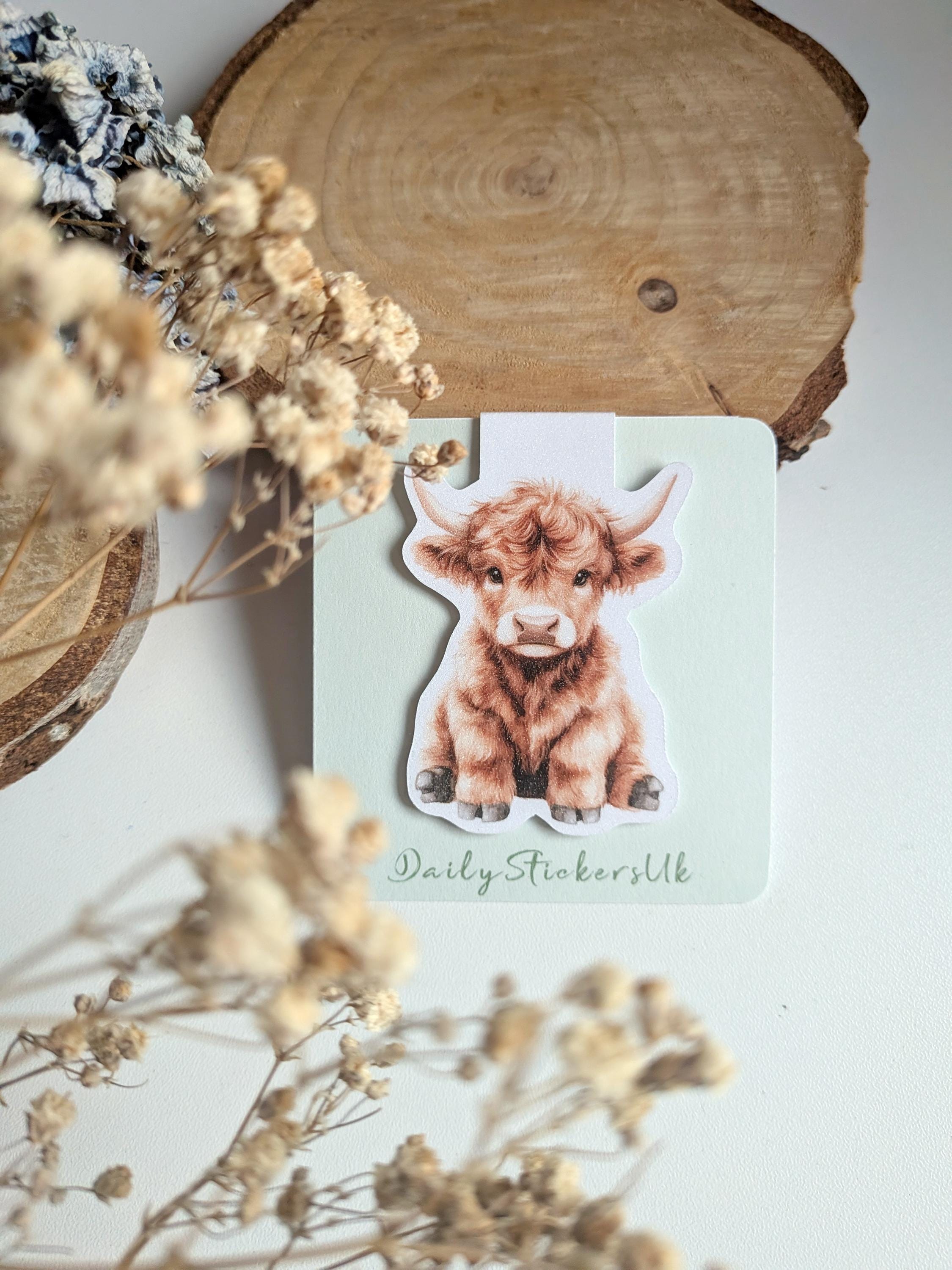 Highland Cow Magnetic Bookmark. Cute Page Marker. Reading Accessories